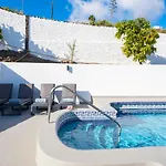 Verode - Private Heated Saltwater Pool Villa